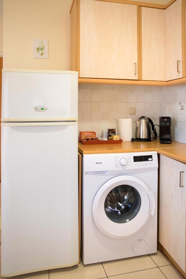 Sunny City Studio Apartment กาลามาตา ภายนอก รูปภาพ